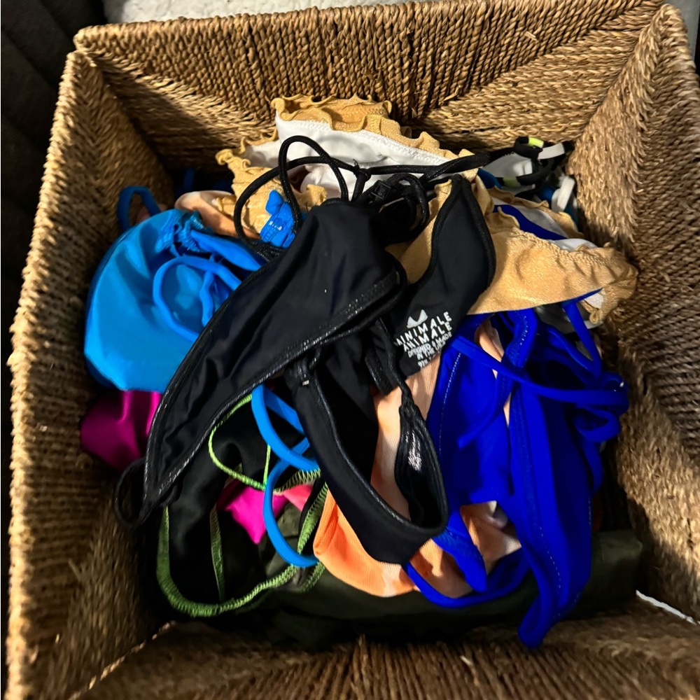 HUGE PILE of bikinis dresses and coverups! From Oh Polly, Fashion Nova etc